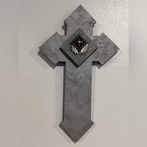 “Freedom of Faith” slate cross art decor piece